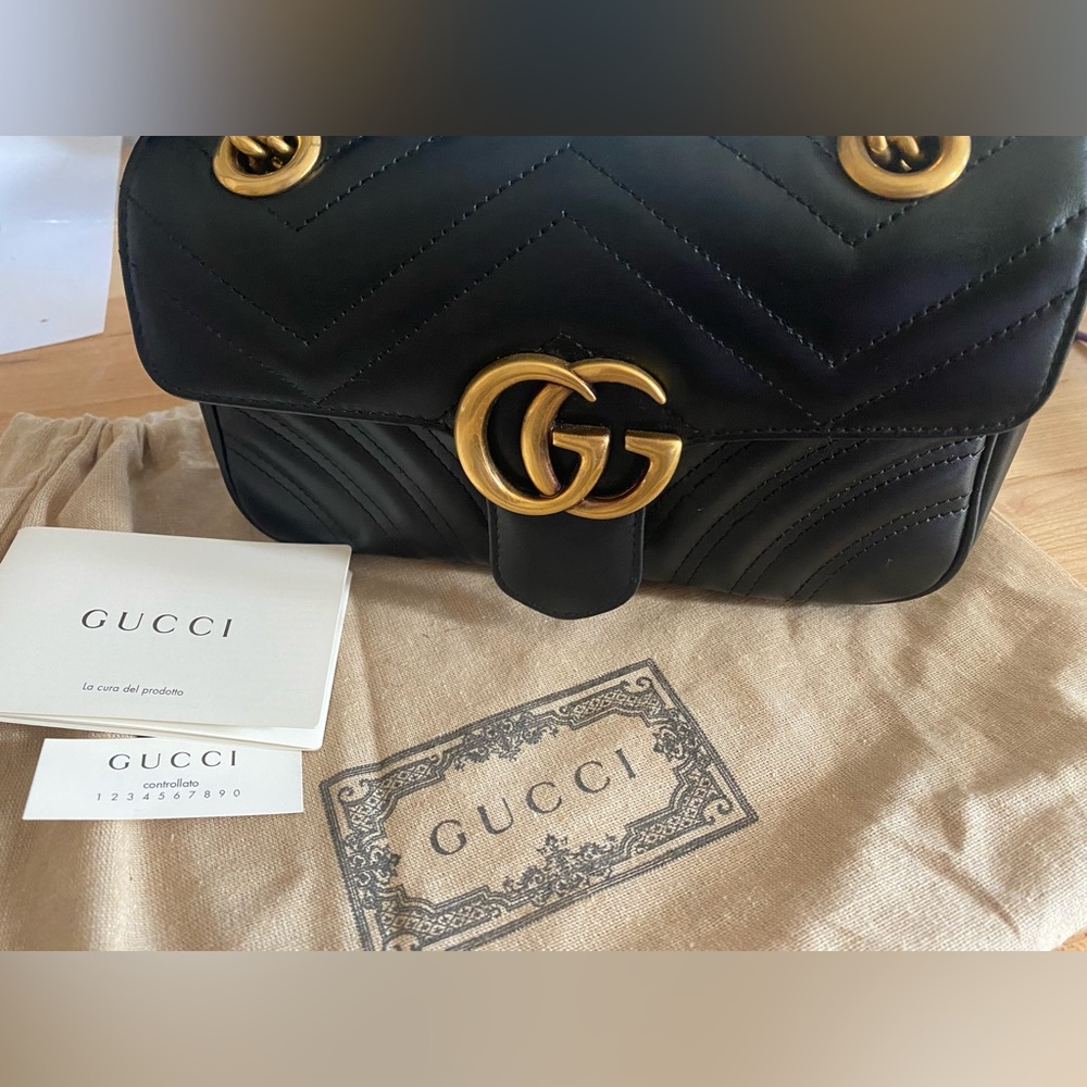 GG MARMONT SMALL SHOULDER BAG - Picture 11 of 11